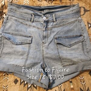 Fashion to Figure Women's Blue Denim Shorts